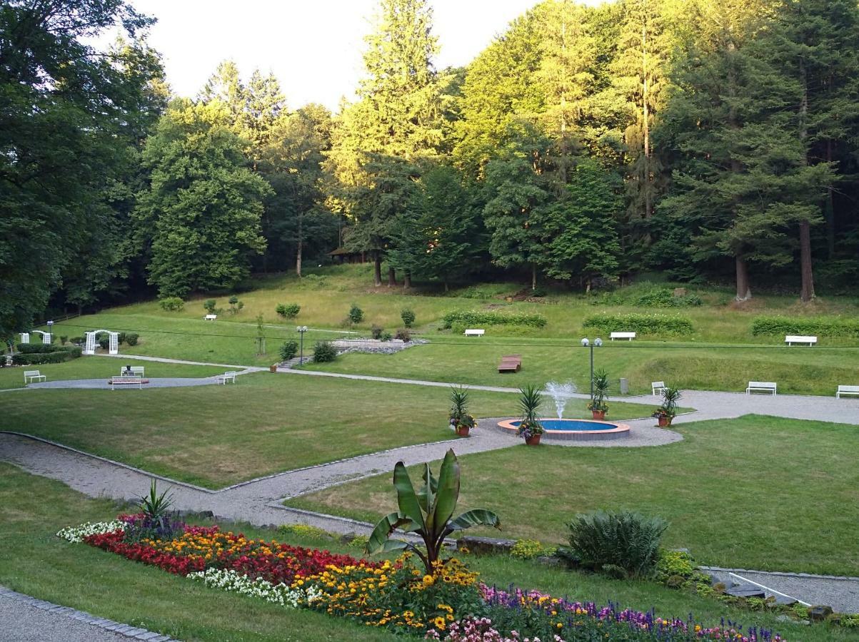 Pension Hofer Bad Berneck im Fichtelgebirge Exterior photo